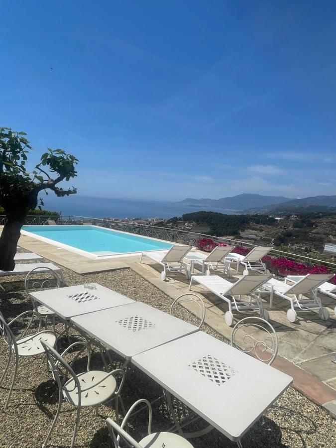 Villa Gaia - Luxury Villa, Pool & Wellness Rooms Bordighera Exterior photo
